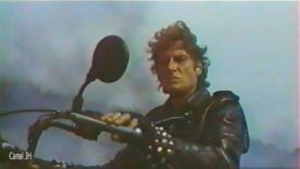 198. Johnny Hallyday – Palais des Sports 1982 (3 – court metrage) (DVDRip-AVC) vignette