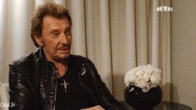 220. Johnny Hallyday – Interview Philippe Manoeuvre 2013 partie 2 vignette
