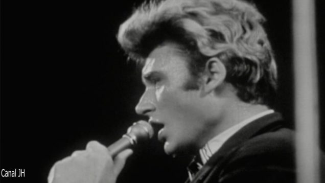 234. Johnny Hallyday – L’idole des jeunes – 1962 vignette