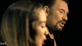 349. Johnny Hallyday et Clémence – On a tous besoin d’amour – 2001 vignette