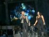 388-johnny-hallyday-et-laura-pausini-la-loi-du-silence-bercy-2006-mp4 vignette