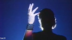 626-johnny-hallyday-le-chanteur-abandonne-1985-2-mp4 vignette