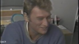 633-johnny-hallyday-au-sujet-de-liza-minnelli-1987-mp4 vignette