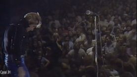 1024-johnny-hallyday-la-bagarre-palais-des-sports-82-mp4 vignette