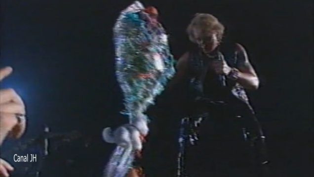 794-johnny-hallyday-ne-moublies-pas-bercy-1995-mp4 vignette