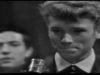 1055-johnny-hallyday-avec-une-seule-poignee-de-terre-1961-daily-blocked-mp4 vignette