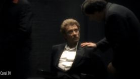 1060-johnny-hallyday-debout-1998-daily-blacklist-mp4 vignette