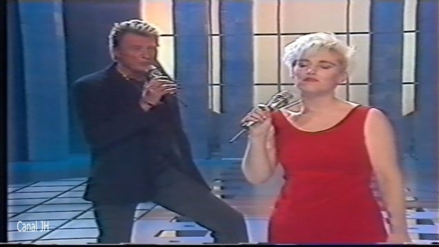 1074-johnny-hallyday-et-carmel-joublierai-ton-nom-1986-daily-blocked-mp4 vignette