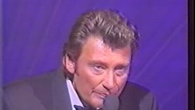 974-johnny-hallyday-remise-victoires-de-la-musique-1991-mp4 vignette