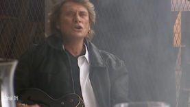 johnny-hallyday-making-of-ne-moublies-pas-1995-mp4 vignette