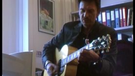 1059-johnny-hallyday-loving-you-mp4 vignette