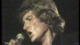 1067-johnny-hallyday-je-suis-seul-palais-des-sports-1976-mp4 vignette