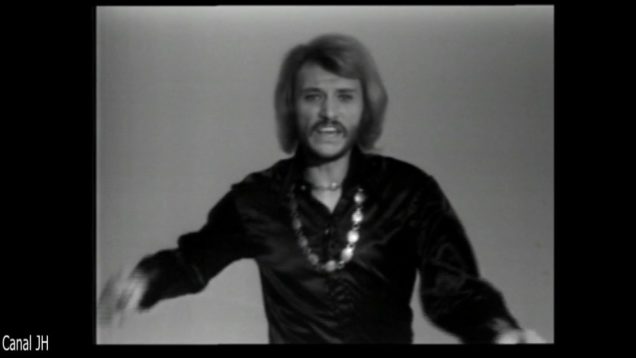 1085-johnny-hallyday-cours-plus-vite-charlie-daily-blacklist-mp4 vignette