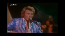 1095-johnny-hallyday-johnny-reviens-1974-mkv-mp4 vignette
