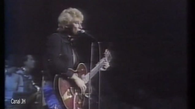 1110-johnny-hallyday-vs-elvis-presley-blue-suede-shoes-base-mono-mp4 vignette