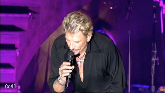 1141-johnny-hallyday-que-je-taime-palais-des-sports-2006-mp4 vignette