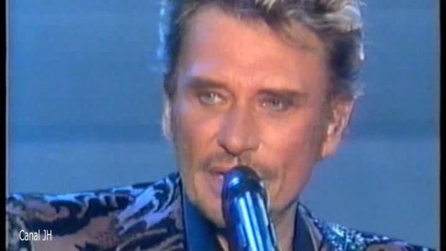 520-johnny-hallyday-quelque-chose-de-tennessee-tour-eiffel-2000-mp4 vignette