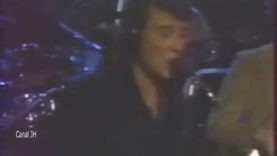 129-johnny-hallyday-je-sais-que-tu-ne-peux-pas-trouver-mieux-ailleurs-1984-mp4 vignette