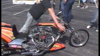 135-johnny-hallyday-course-de-chiens-daytona-1990-mp4 vignette